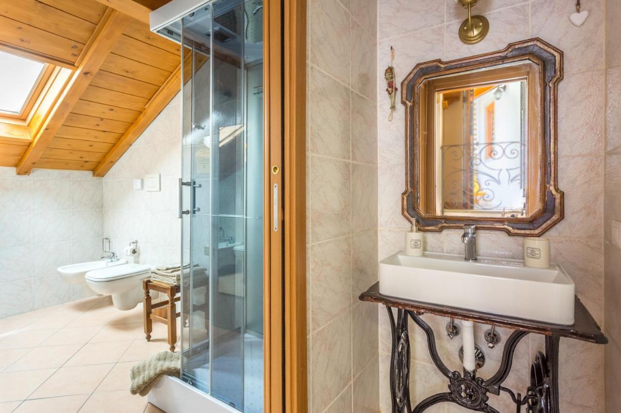 Guest House Casa Del Folletto Στρέσα Εξωτερικό φωτογραφία